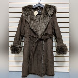 DONNA SALYERS' FABULOUS FURE WOMEN'S  FAUX FUR COAT COLOR BROWN